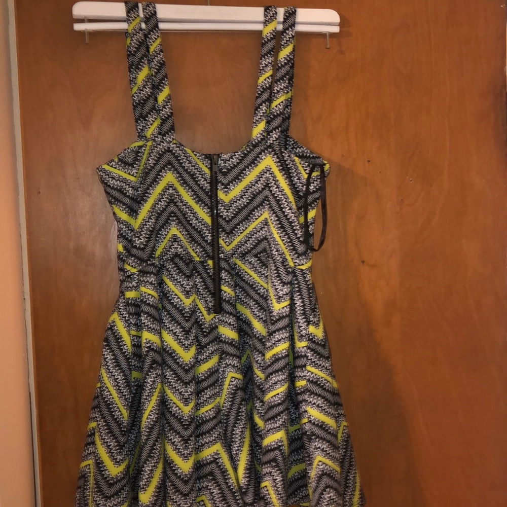 Romper - Picture 2 of 2